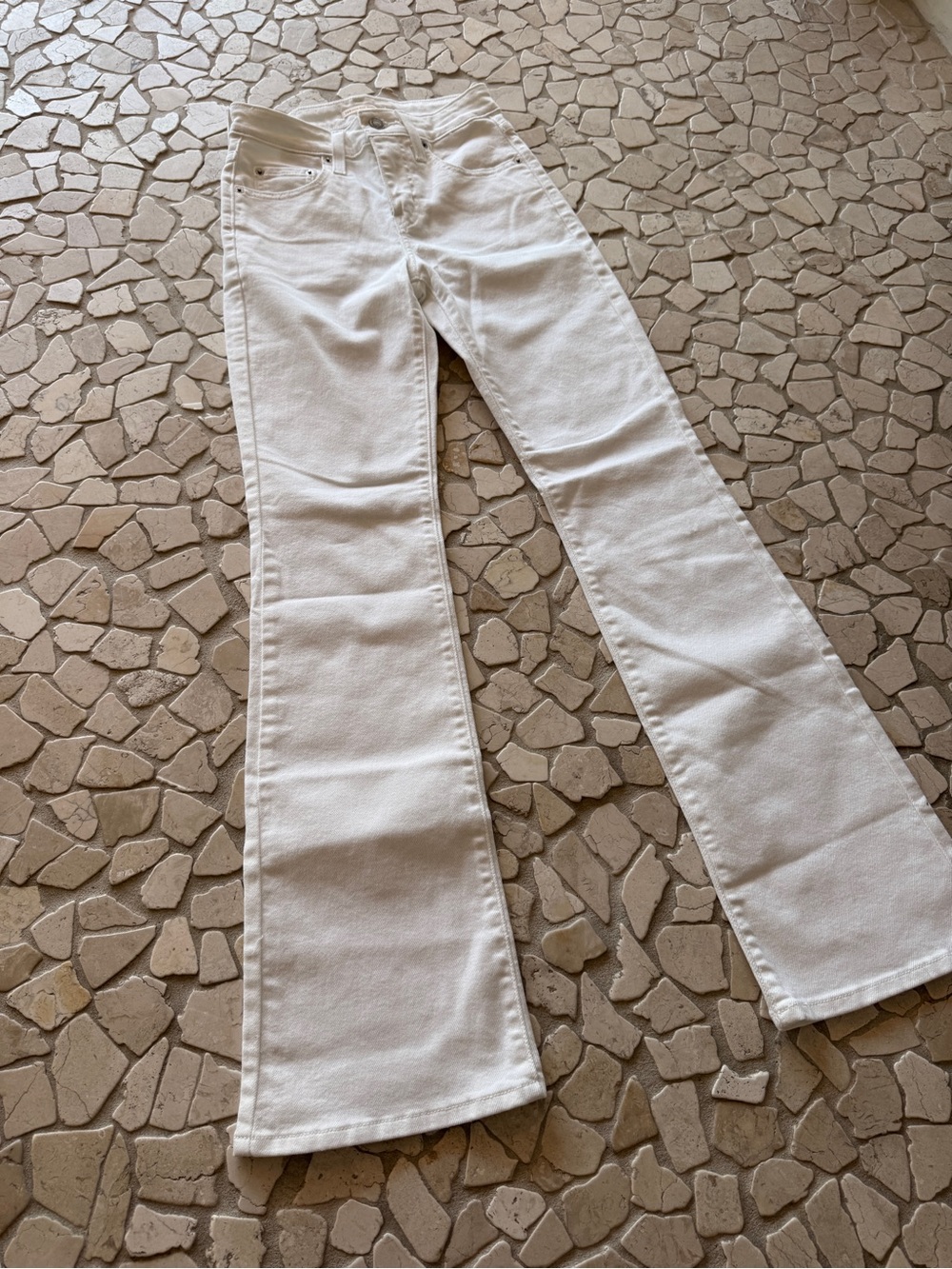 New Levi’s 725 High-Rise Bootcut Jeans - Picture 5 of 11